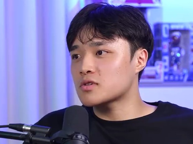 林韦恺：主力后卫被网暴后练球心不在焉，教练只能让他顶上
