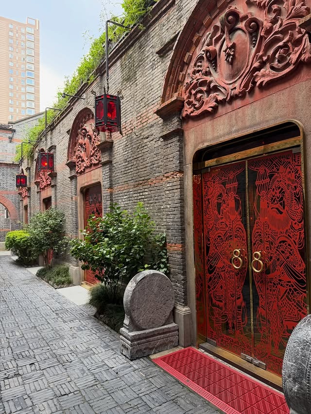 保罗·乔治妻子社媒晒随夫中国行照片:在上海的48小时! 保罗·乔治妻子社媒晒随夫中国行照片:在上海的48小时!